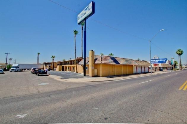 פיניקס Payless Inn מראה חיצוני תמונה